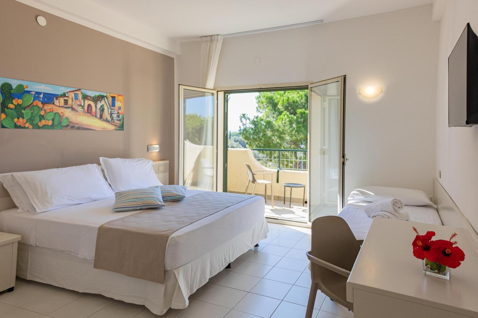 Cdshotels Terrasini - Citta Del Mare Bagian luar foto